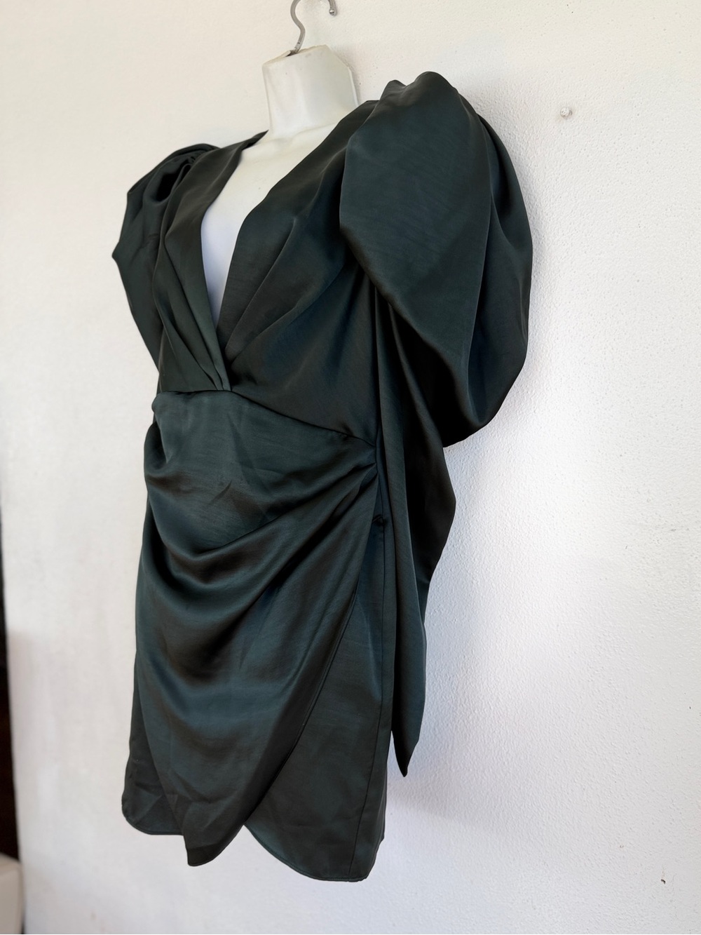 Acler Irwin Wrapped Puffed Sleeve Mini Dress - Picture 4 of 9